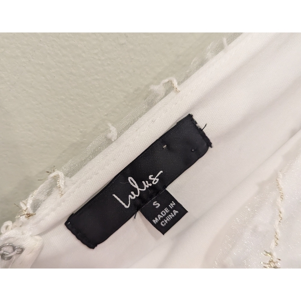 Lulu's Forever Endearing Embroidered Swiss Dot White and Gold Dress Size Small - Picture 4 of 8